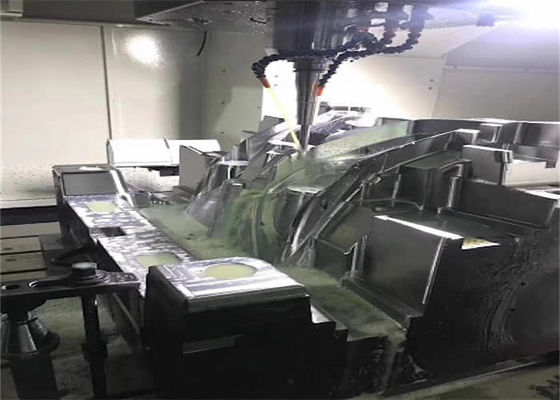 Rdzeń formy CNC Produkcja form samochodowych Precyzyjne formy i komponenty
